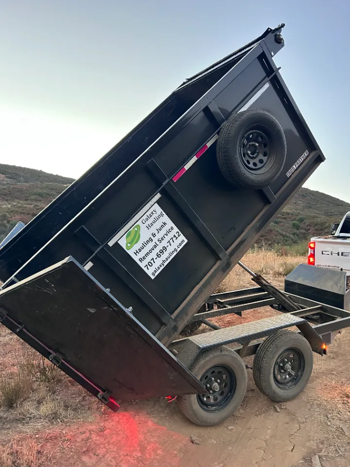 Galaxy Hauling & Junk Removal in Napa Valley